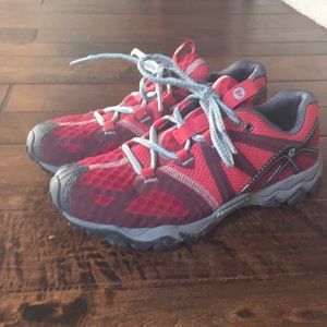 Merrill trail running shoes